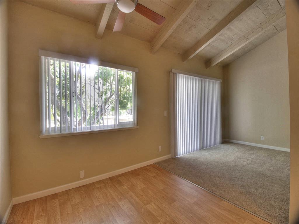 Balboa Apartments photo 3
